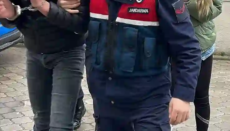 Kaçak parfümler ele geçirildi