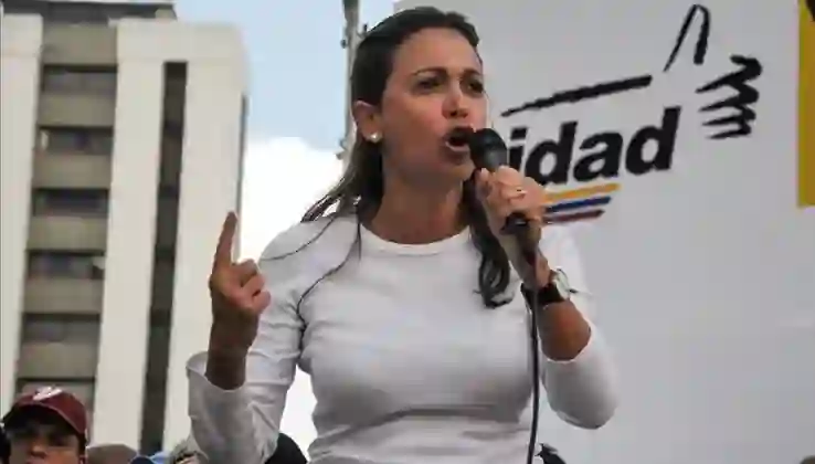 Machado’a Nobel’in ardından Venezuela, Oslo Büyükelçiliğinin faaliyetlerini durdurdu