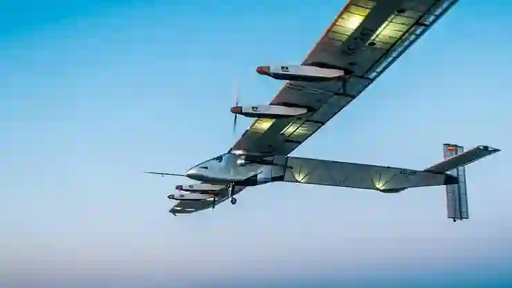 ABD donanması, 3 ay havada kalabilen güneş enerjili dronu uçan bir 5G istasyonuna dönüştürüyor