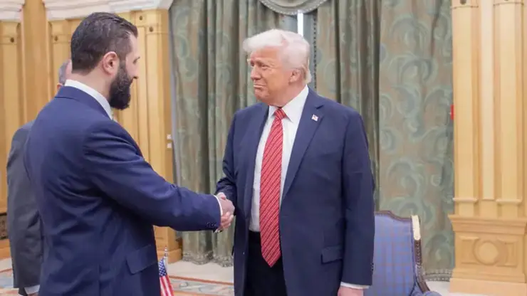 ABD, Suriye Cumhurbaşkanı Şara'yı 'küresel terörist' yaptırım listesinden çıkardı