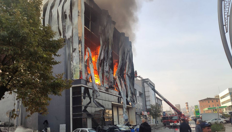 Bakan Işıkhan'a 6 kişiyi öldüren fabrika yangınına ilişkin istifa çağrısı: Faturayı siz ödeyeceksiniz!