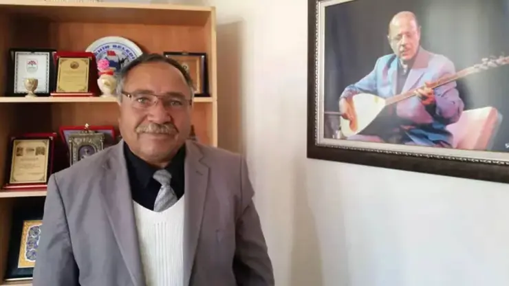 'UNESCO Yaşayan İnsan Hazinesi' ünvanlı davul ustası Adem Göçer, hayatını kaybetti