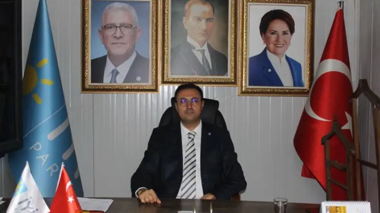 İyi Parti’nin Malatya’daki “Atatürk Mevlidi”nde Atatürk’ün adının anılmamasına partililerden tepki: