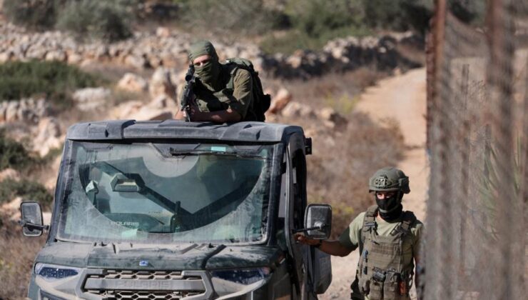 İsrail askerlerinin Batı Şeria’daki baskınlarında 3 Filistinli yaralandı