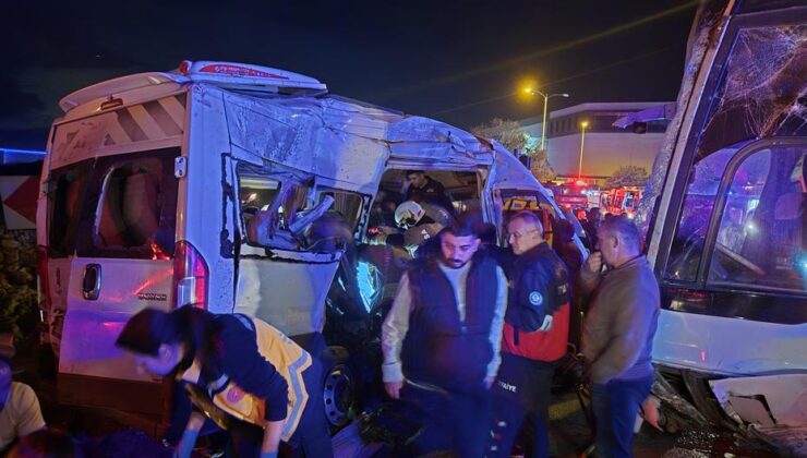 İzmir’de iki işçi servisinin çarpıştığı kazada 13 kişi yaralandı