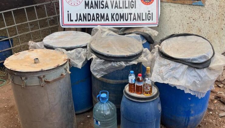 Manisa’da litrelerce sahte rakı ve viski ele geçirildi