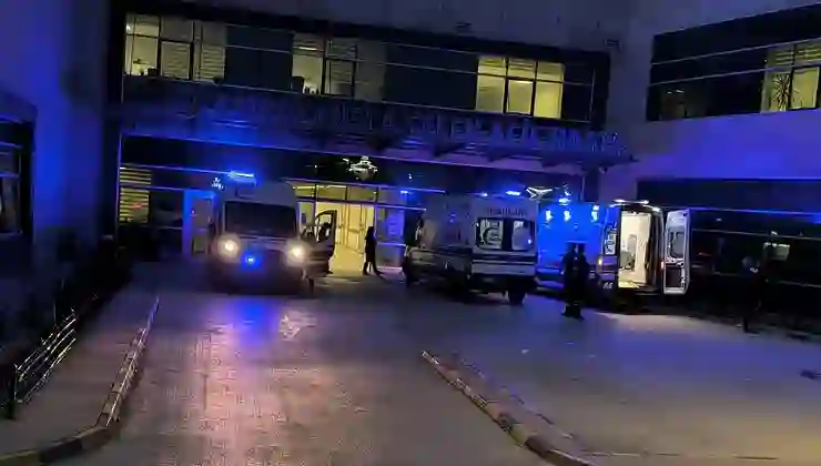 Husumetli aileler arasında silahlı kavga: 2’si ağır 7 yaralı