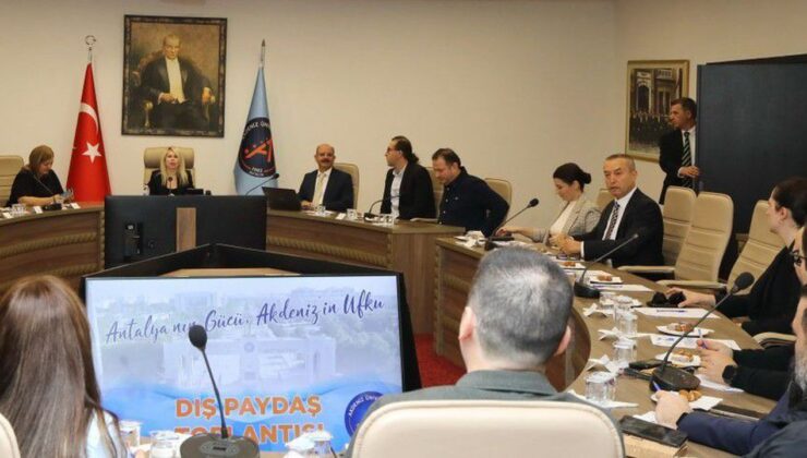 Akdeniz Üniversitesi, iş dünyası ile buluştu