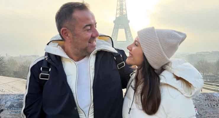 Ata Demirer Paris'te aşka geldi