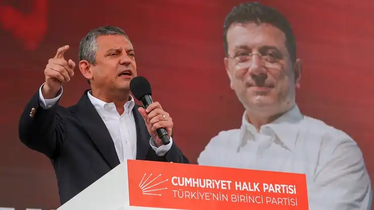 CHP lideri Özel: Milletin parası millete hizmet için harcandı; parayı hizmete çevirince iktidar için tehdit oluyorsun