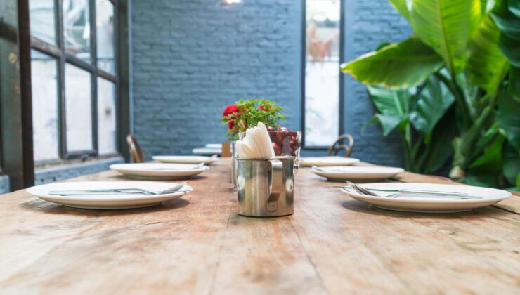 Yiyecek içecek sektöründe zorunlu servis ücreti yasaklanıyor