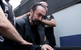 Adnan Oktar’ı öven sosyal medya hesaplarına soruşturma