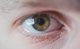 Tıpta çığır açan başarı: Dünyada ilk kez 3D basılmış kornea nakli gerçekleştirildi