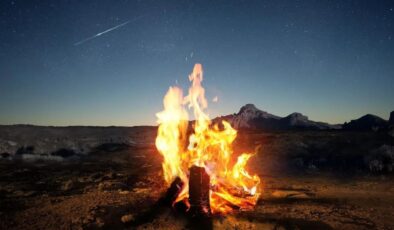 İnsanlık tarihi baştan yazılıyor: Yeni keşif, ateş kullanımını 300 bin yıl geriye çekiyor