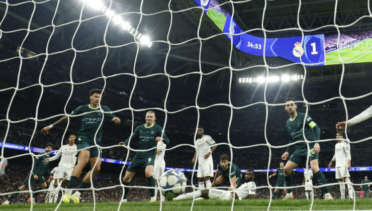 Real Madrid tepetaklak, Arsenal doludizgin