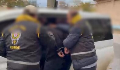 Firari hükümlü, eve gelen polisi görünce intihara kalkıştı