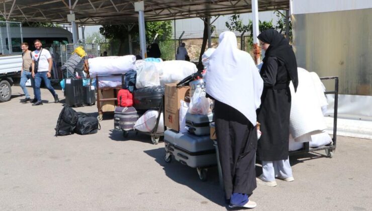 Esad’ın ardından Suriye: Türkiye’deki 1 milyon 290 bin Suriye’li geri döndü