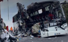 Osmaniye’de 7 kişinin öldüğü kazaya ilişkin 2 sürücü tutuklandı