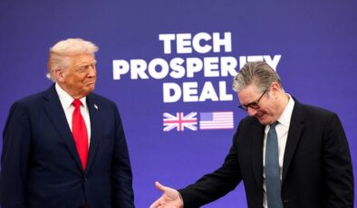 ABD, İngiltere ile 40 milyar dolarlık anlaşmayı askıya aldı