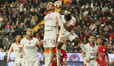 Galatasaray Antalya’da fırtına gibi esti: 4-1’lik galibiyetle liderliğini sürdürdü