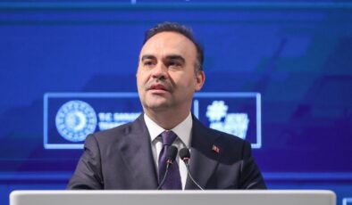 Bakan Kacır: Türkiye, SİHA ve mühimmat çeşitliliğinde dünya lideri