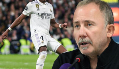 Beşiktaş dünyaca ünlü ismi getiriyor; Sergen Yalçın devreye girdi