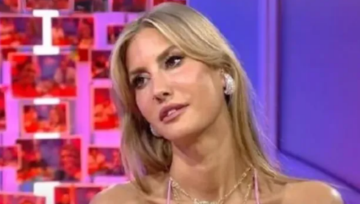 35 yıl sonra gelen platonik aşk itirafı: ‘O şiir defterine yazdığın kişi benim’