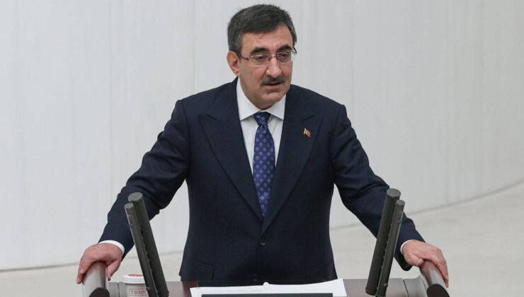 Yılmaz: Bu yıl için bütçe açığı tahmini 2,2 trilyon lira