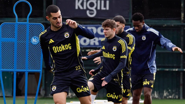 Fenerbahçe'de 2 futbolcu İstanbul'dan ayrıldı: Afrika Uluslar Kupası'na gittiler