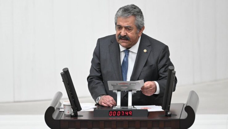 MHP 'Terörsüz Türkiye' raporunu Meclis'e sundu