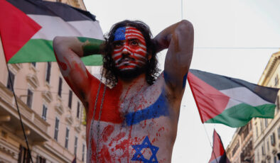 İtalya’da "Filistin" yürüyüşü