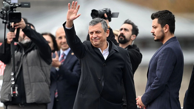 CHP Lideri Özel: Asgari ücret 39 bin lira olmalı, işverene prim desteği şart