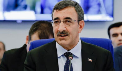 TBMM'de Cumhurbaşkanlığı bütçesi tartışması: Cevdet Yılmaz'dan CHP'ye yanıt