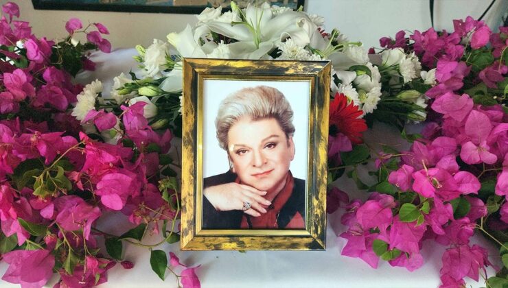 Sanat Güneşi Zeki Müren Bodrum’da şarkıları ile anılacak